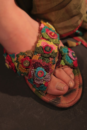 Gulaab Crochet chappal Multi