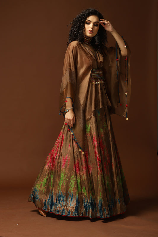 Amoraq Lehenga Set Gold/Multi